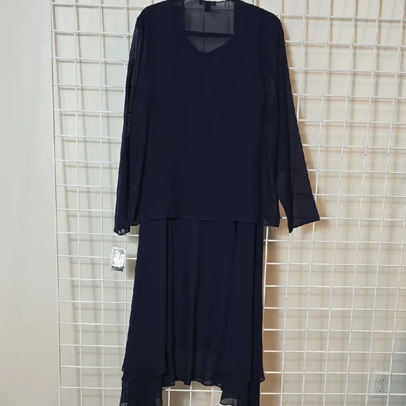 SLNY Navy Long 2 Piece Tank Dress And Long Sleeve Jacket with Sequin Detail 18 - Picture 9 of 10